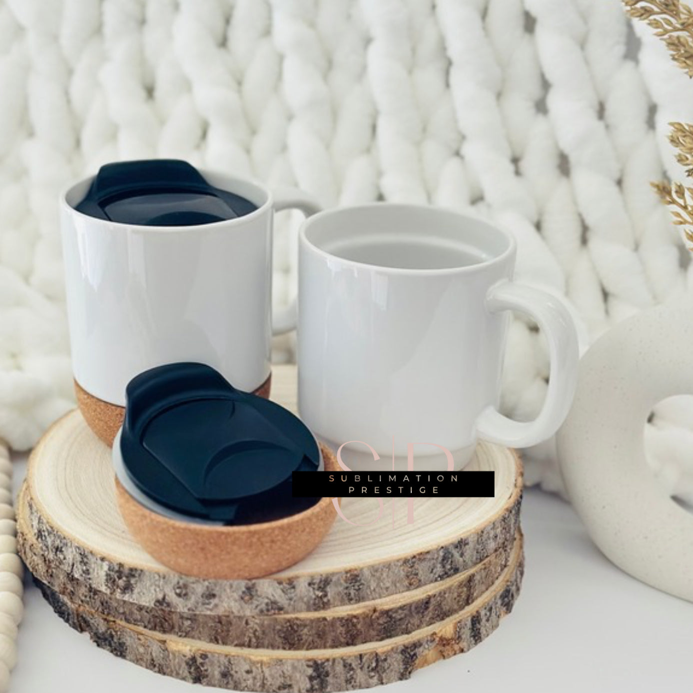 Tasse de céramique. Fond de liège, pour sublimation.