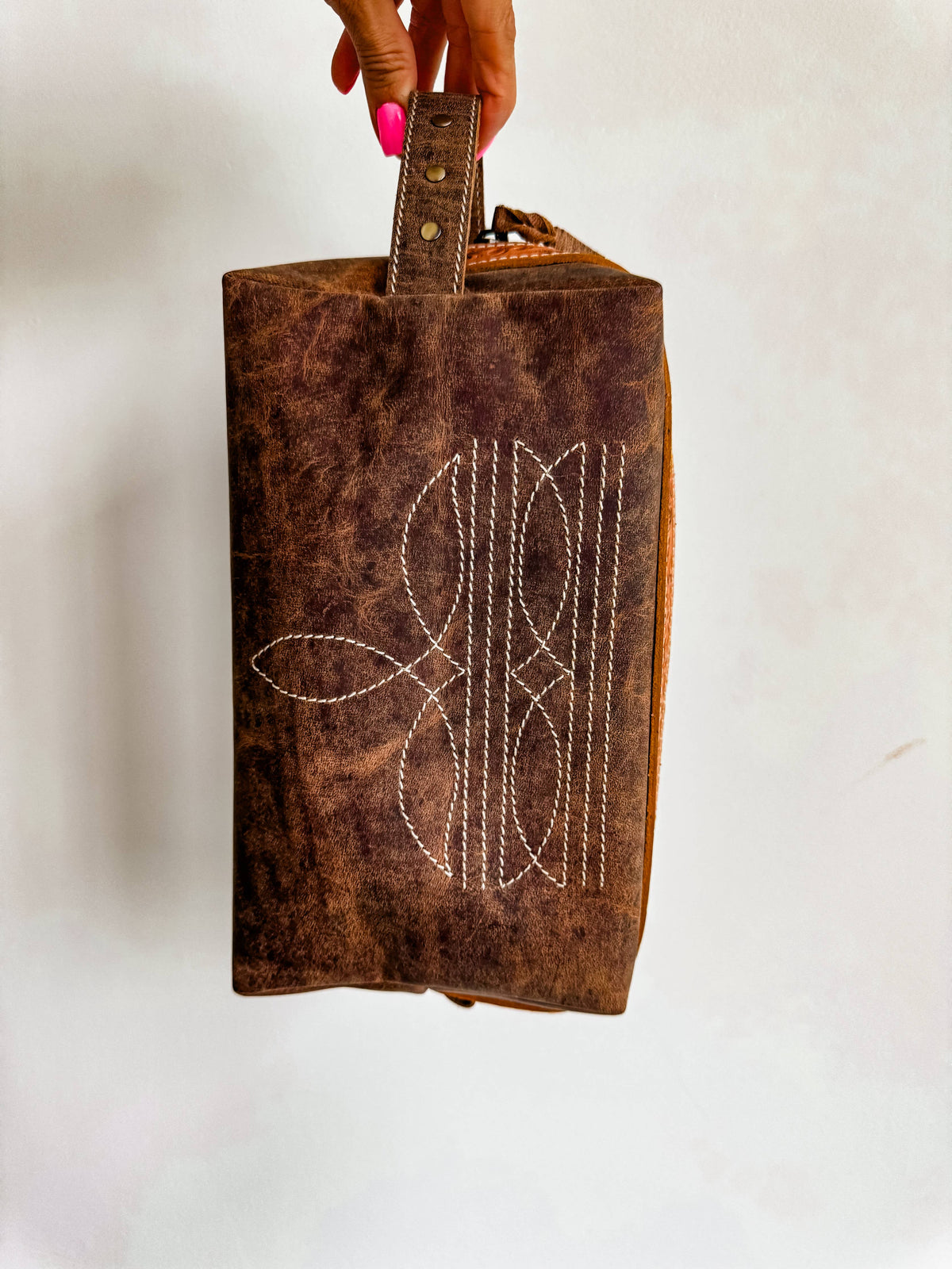 Trousse de toilette en cuir véritable