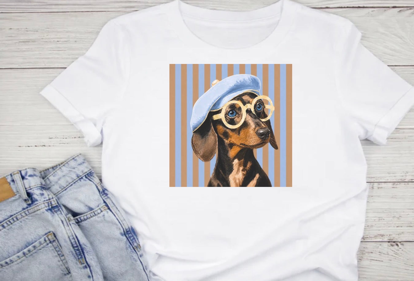 Chandail chien stylé avec béret