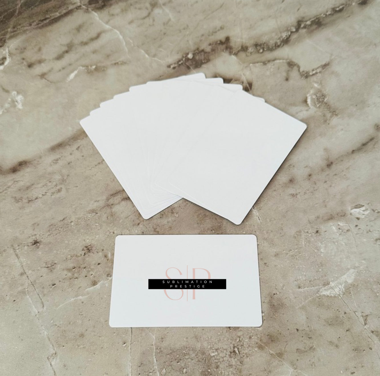 10 cartes d’affaires en aluminium , pour sublimation.